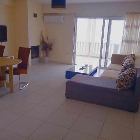 Lávrion Demy'S Apartment מראה חיצוני תמונה