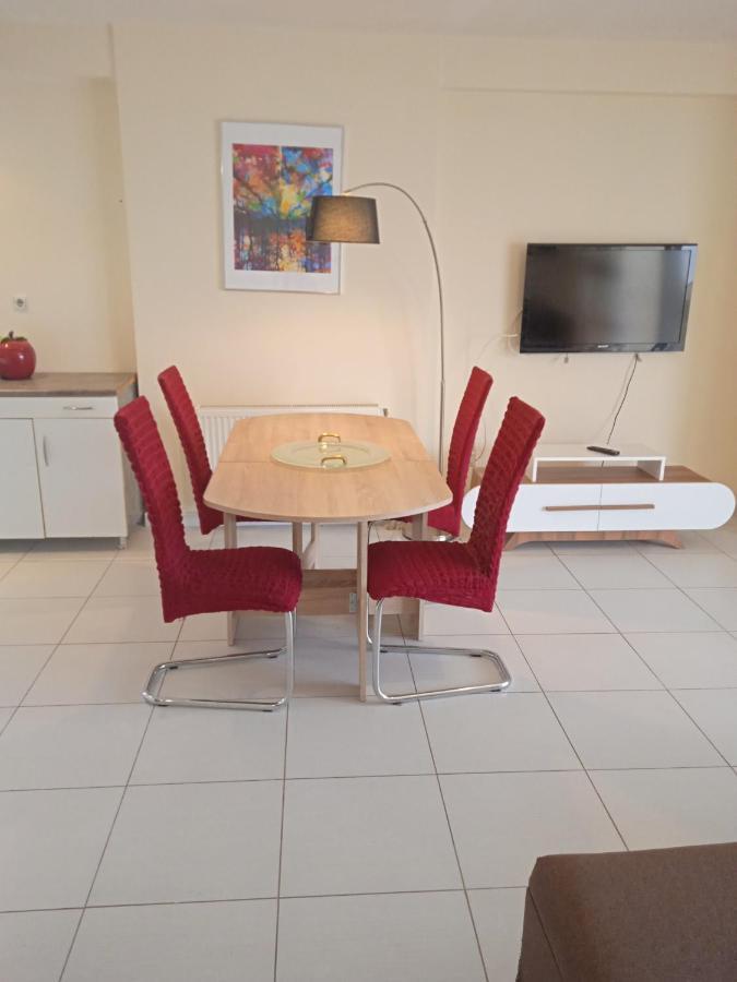 Lávrion Demy'S Apartment מראה חיצוני תמונה