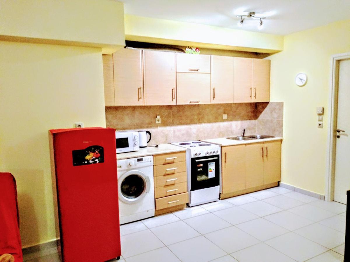 Lávrion Demy'S Apartment מראה חיצוני תמונה